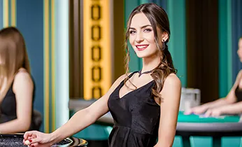 Đa dạng kênh hỗ trợ qh8